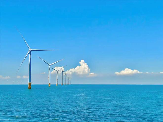 在新时代经济特区建设中书写中国式现代化汕头答卷澳门新葡京app市委书记温湛滨发表署名文章：(图8)